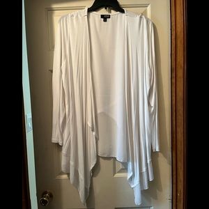 Women’s plus-size long-sleeve open front cardigan. Size 2x